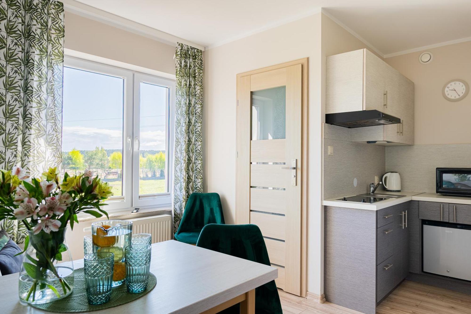 Barka - Apartamenty Premium Oraz Pokoje Blisko Plazy Karwia Exterior photo